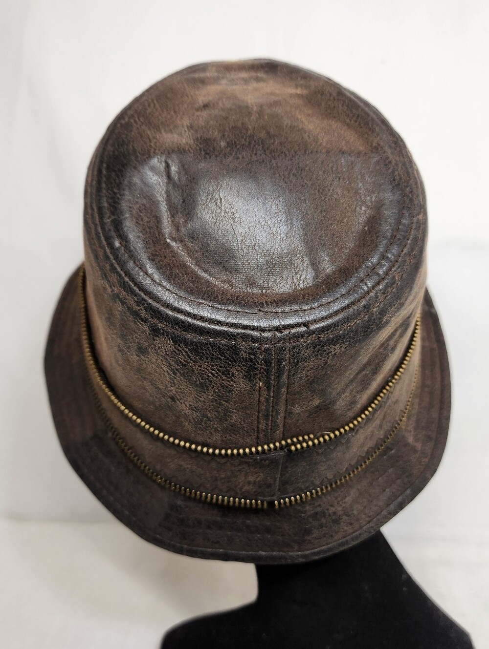 Hatter Company Mens Brown Faux Leather Fedora Size Large Zipper Detail - Picture 5 of 7